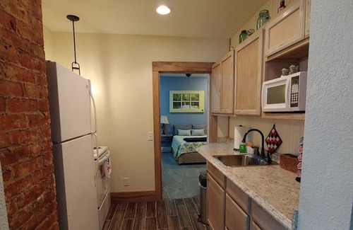 Windsor Cama Y Desayuno | Main floor of large, beautiful, historic home, no extra cleaning fees