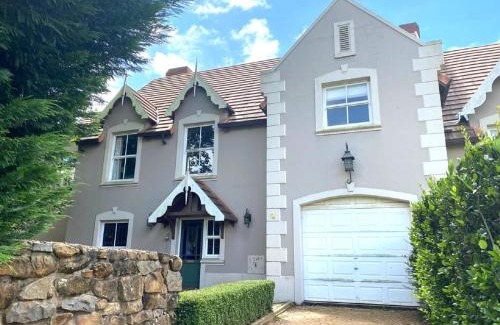 Nottingham Road Casa | Main Home 4 Rawdons Estate