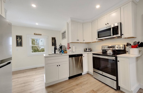 Wolfeboro Casa | Main House - 3 Story 5 Bed/ 3 Bath - Wolfeboro