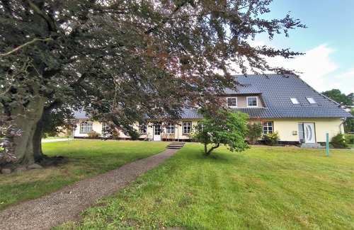 Großenwiehe Apartamento | Main house - Ferienhof Jensen: for young and old guests