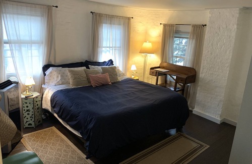 Saugerties Casa | Main House