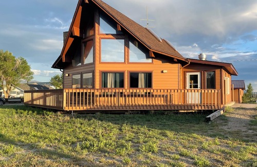 Fort Garland Cabina | Main Street Cabin near Sand Dunes - Fort Garland
