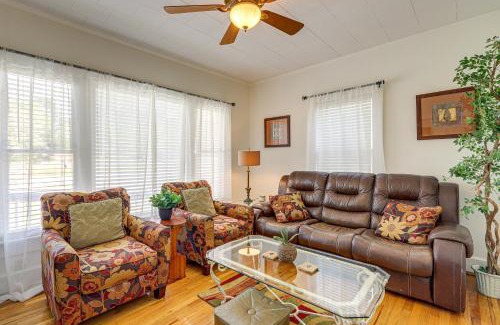 Pine Mountain Casa | Main Street Home 1 Mile to Callaway Gardens