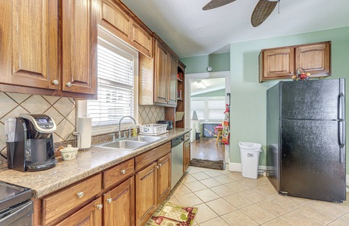 Pine Mountain Casa | Main Street Home: 1 Mile to Callaway Gardens