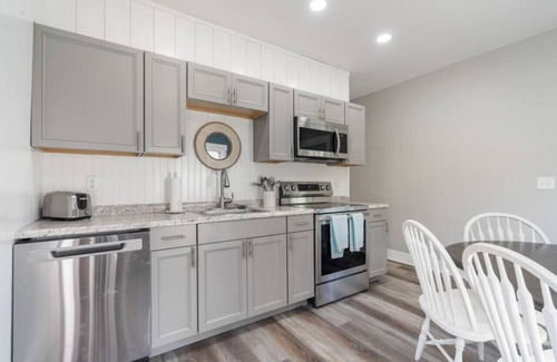 Port Sanilac Casa | Main Street Retreat! Hot Tub, Golf Cart, Ev Charge