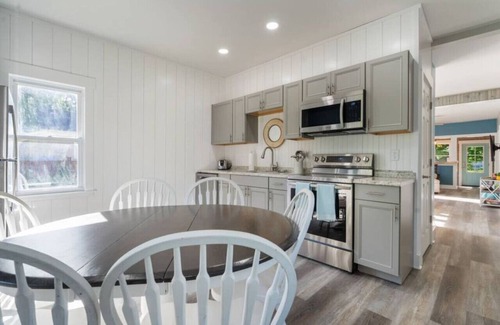Port Sanilac Casa | Main Street Retreat! Hot Tub, Golf Cart, Ev Charge