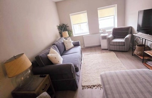 Huntsville Apartamento | Main Suite's ~Downtown~