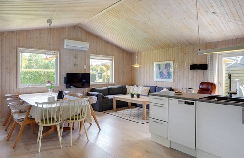 Grena Strand Casa | "Mainart" - 200m from the sea by Interhome