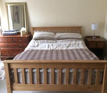 Pentre Casa | Maindy Lodge