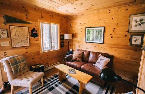Prospect Harbor Cabina | Cabaña de Maine en 3 acres cerca de la península de Schoodic