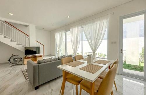 Taman Griya Villa | Maine Residence Villa 2BR Private Pool