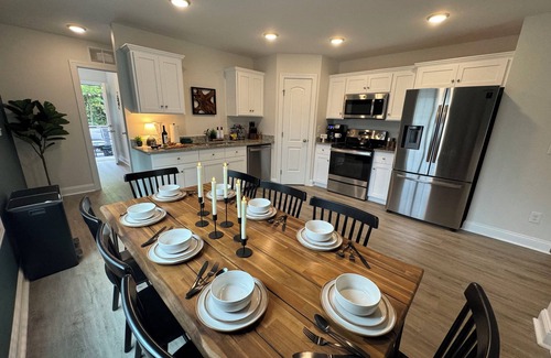 Kannapolis Casa | Maine State Of Mind ~ Comfy Retreat ~ 0.5 to Ktown