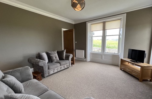 Forfar Cabaña | MAINS OF FOFFARTY, pet friendly, country holiday cottage in Glamis