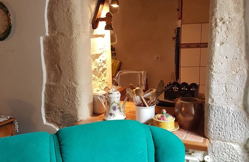Saint-Sauveur-de-Cruzieres Casa | Maison Ancienne de Village, Avec Solarium