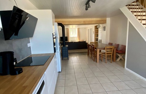 Savigna Casa | Maison de Campagne Rénovée Dans Village Calme et Agréable