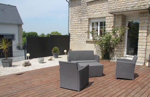 Saint-Georges-d'Elle Casa | Maison à la Campagne Avec Jacuzzi Proche des Plages du Débarquement. 4 Étoiles