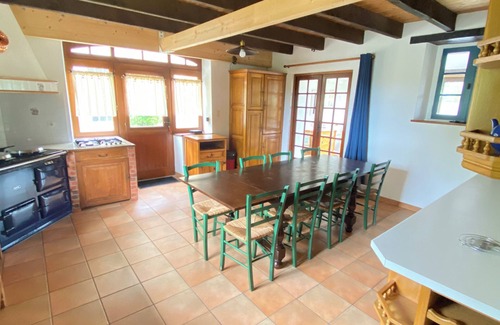 La Chapelle-Neuve Casa | Maison à la Campagne Avec Piscine - Camélias