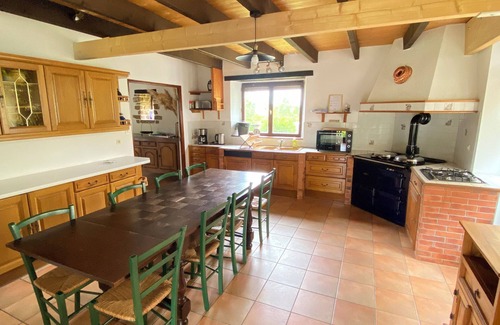 La Chapelle-Neuve Casa | Maison à la Campagne Avec Piscine - Camélias