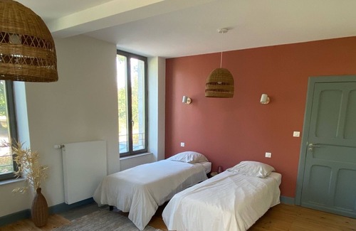 Le Temple-sur-Lot Casa | Maison à la Campagne Avec Grande Pièce à Vivre, Idéal Pour les Familles