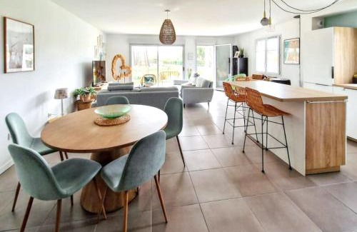 Moliets-et-Maa Casa | Maison élégante à Moliets-et-Maa avec jardin clos et terrasse