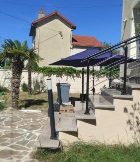 Ecouen Casa | Maison élégante et spacieuse