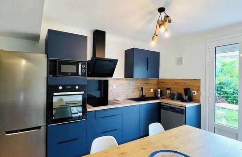 Argeles Gazost Casa | Maison 12 Pers. Dans les Pyrénées, Jardins et Balcon