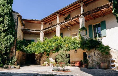 Laudun Casa | Maison 1643