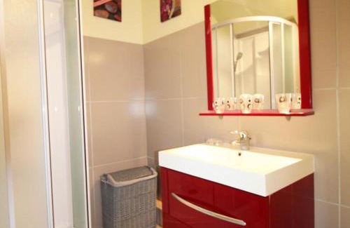 Goulet Casa | Maison 17e siècle avec jardin et terrasse, proche Haras du Pin et plages, max 5 pers, tout inclus. - FR-1-497-217