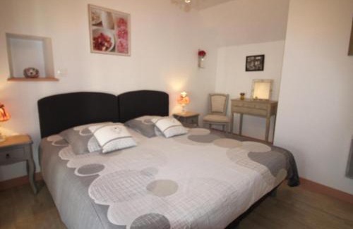 Goulet Casa | Maison 17e siècle avec jardin et terrasse, proche Haras du Pin et plages, max 5 pers, tout inclus. - FR-1-497-217