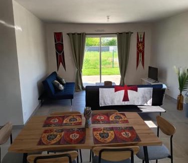 Sevremont Casa | Maison 2 ch-6 pers parking & jardin