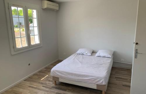 Pierrelaye Casa | Maison 2 chambre, salon, 5 couchage 57 rue du drain 95480 Pierrelaye