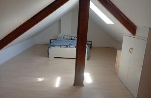 Saint-Pryve-Saint-Mesmin Apartamento | Maison 2 - entre ville et verdure