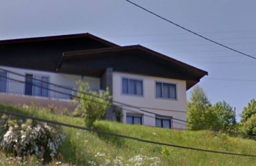 Cornimont Casa | Maison 3 Appartements Accueille Jusqu'à 15 Personnes