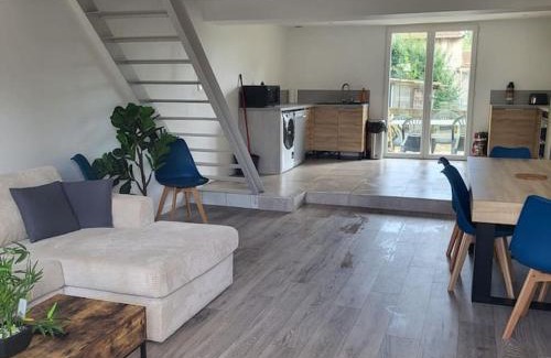 Bouxieres-aux-Dames Apartamento | Maison 3 chambres avec jardin