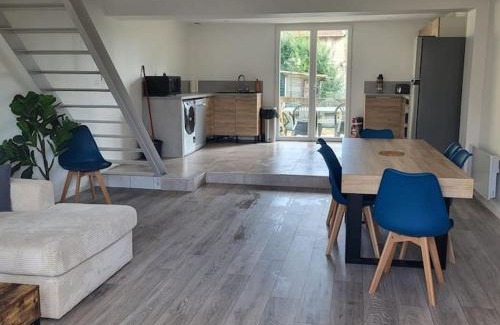 Bouxieres-aux-Dames Apartamento | Maison 3 chambres avec jardin