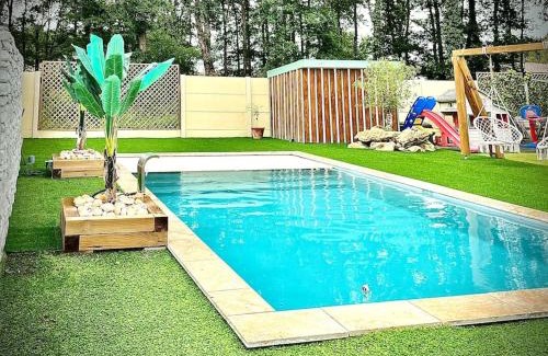 Mios Villa | Maison 3 chambres avec piscine chauffée
