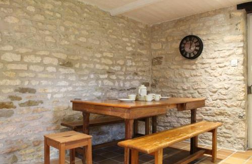 Saint-Pierre-d'Oleron Villa | Maison 3 pièce 5 couchages Saint Pierre d'Oléron SPO000-003