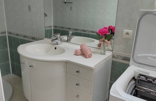 Saint-Ebremond-de-Bonfosse Casa | Maison 4 Personnes Avec Piscine
