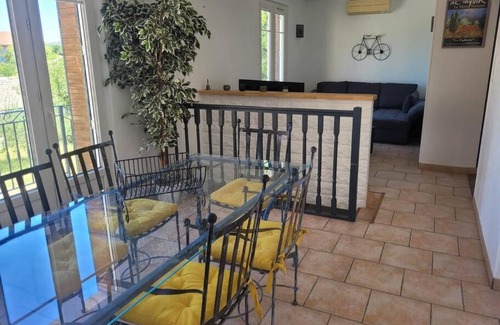 Malaucene Casa | Maison 6-8 pers au cœur du village