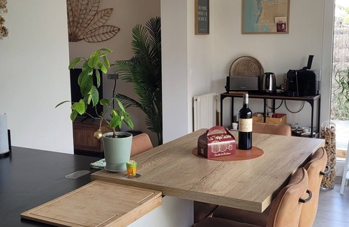 Eysines Casa | Maison 6/8 Pers, Jardin Piscine au Calme à 5 km de Bordeaux