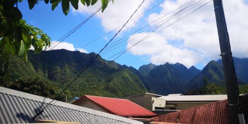 Entre-Deux Casa | Maison 6 personnes au pieds des montagnes à l'Entre-deux