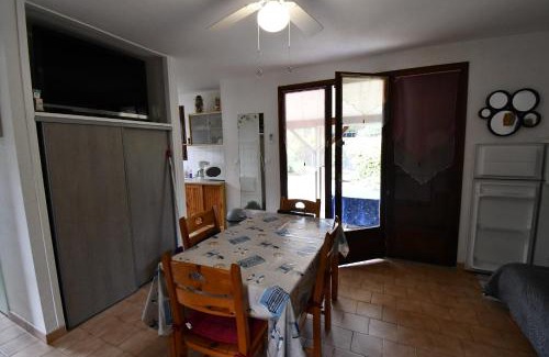 Vendres Casa | Maison 6 personnes climatisée dans résidence avec piscine à 900 M des plages