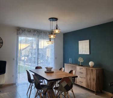 Courseulles-sur-Mer Casa | Maison 600m de la mer, votre escapade idéale