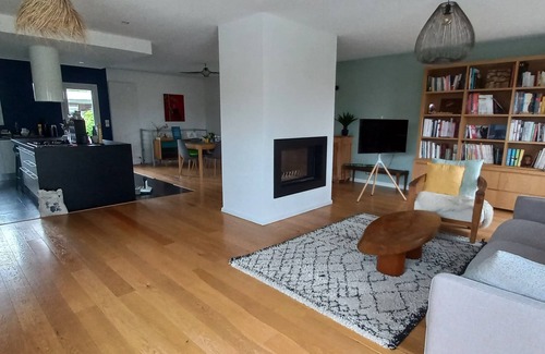 Saint-Medard-en-Jalles Casa | Maison Avec Piscine Entre Bordeaux et Lacanau
