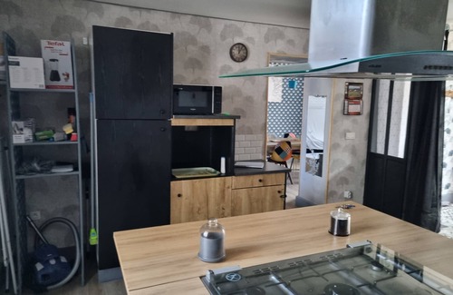 Meyrueis Casa | Maison a Louer Calme en Plein Centre du Village Avec Toutes les Commodités