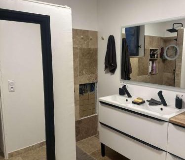 Montfavet Casa | Maison A proximité d'Avignon et site touristique