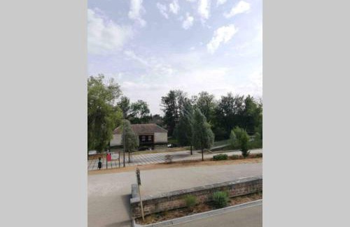 Gondrecourt-le-Chateau Casa | Maison accueillante