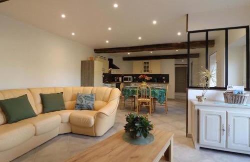 Necy Casa | Maison ancienne avec jardin, terrasse, wifi et équipements bébé - idéal pour découvrir la Normandie - FR-1-497-160