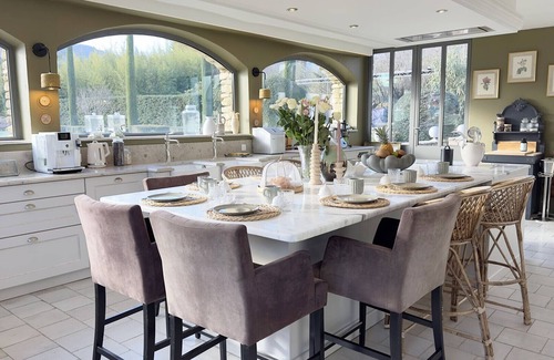 Oppede Casa | Maison Astrée - Luxury Provençal Villa, Heated Pool, Stunning Luberon Views