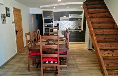 Menetru-le-Vignoble Casa | Maison au cœur du Revermont